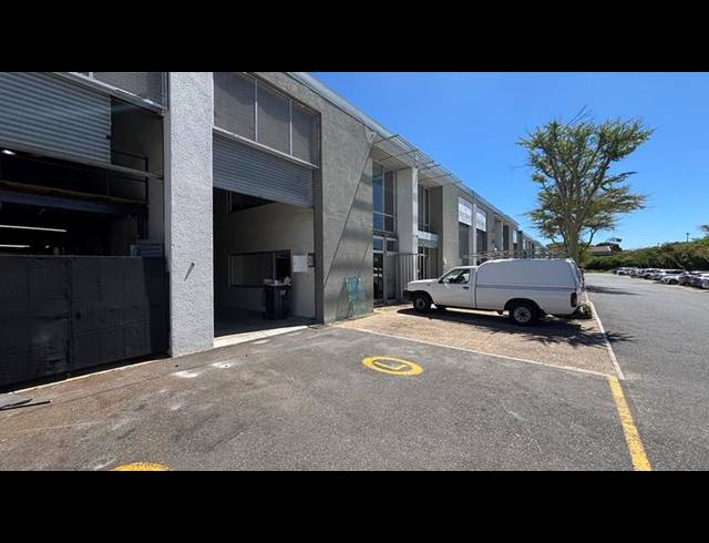 INDUSTRIAL PROPERTY TO RENT IN NORTHGATE ISLAND
